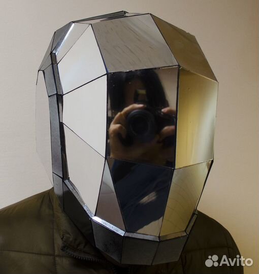 Зеркальная маска Daft Punk