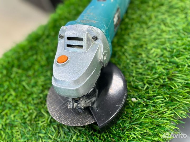 Сетевая угловая шлифовальная машина Bort BWS-905-R