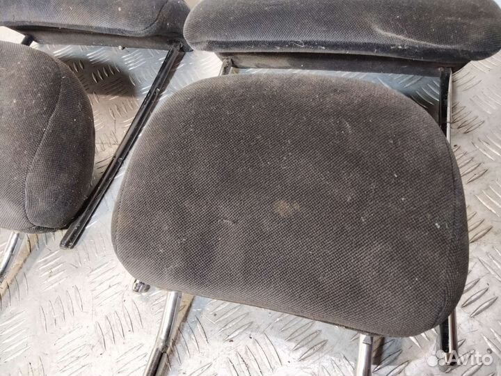 Подголовники Opel Vectra B