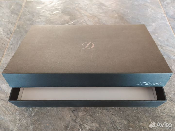 Брендовая коробочка Dupont