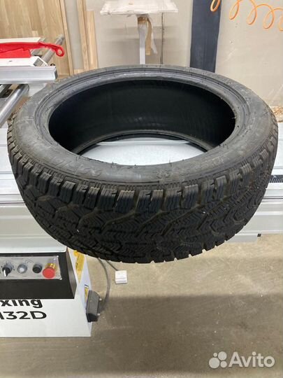 Tigar Winter 225/45 R18 95