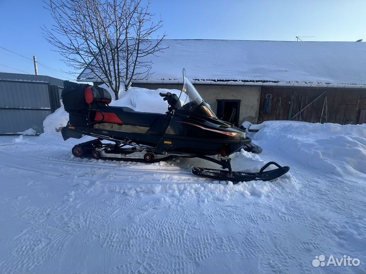 Продам снегоход тайга атака 2