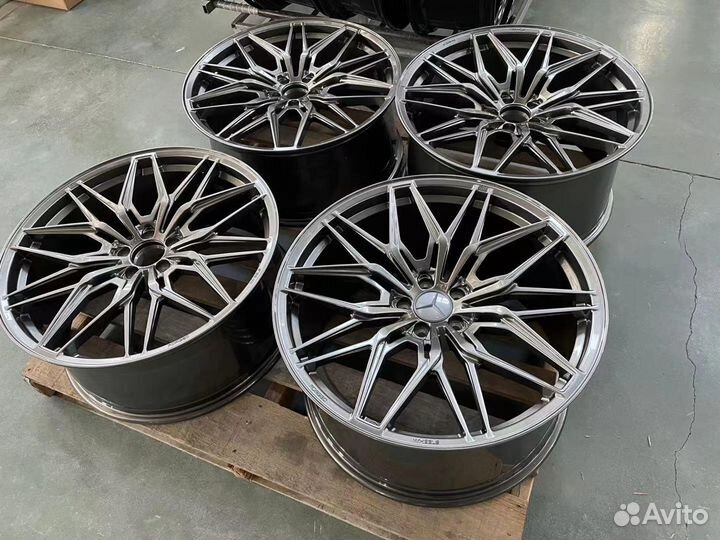 Кованые диски GT Forged R22 на Mercedes GLE AMG