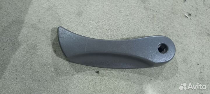 Ручка открывания капота бмв 7, Е65