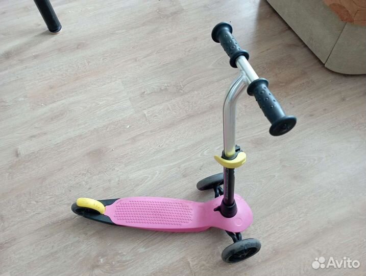 Самокат детский трехколесный