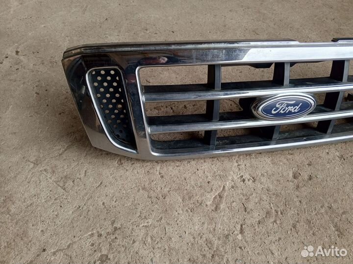 Решётка радиатора Ford Ranger 2005 год