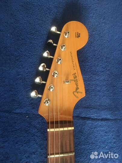 Электрогитара Fender Stratocaster Vintera 60's SRV