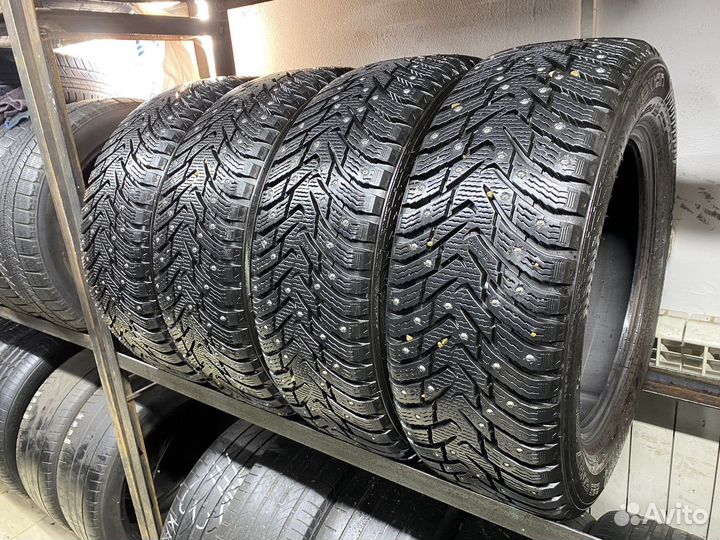 Nokian Tyres Hakkapeliitta 8 SUV 225/60 R17 103T