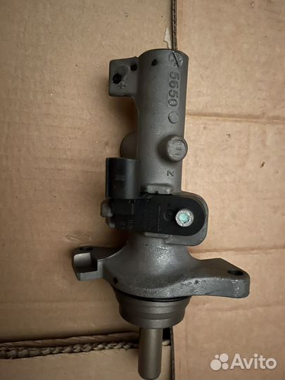 Главный тормозной цилиндр WV 1К1614019М