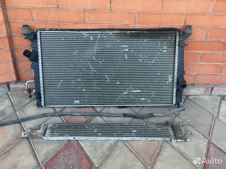 Радиатор охлаждения двигателя Ford Focus 2