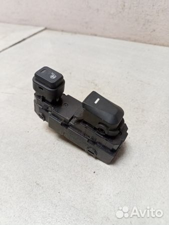 Кнопка стеклоподъемника