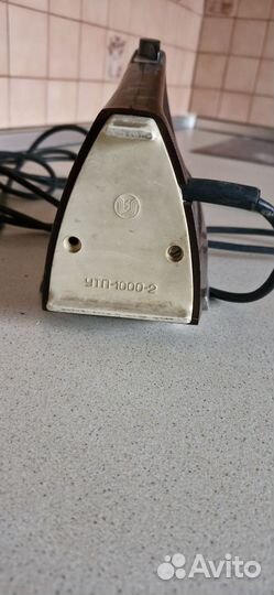 Антикварный утюг