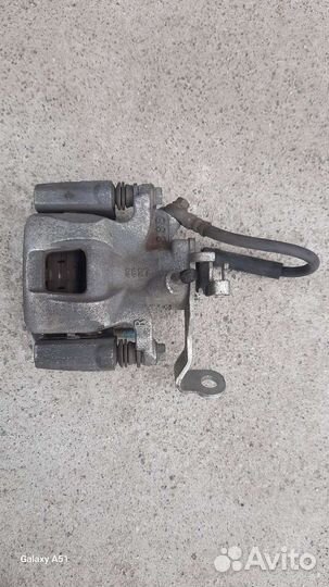 Суппорт задний правый Mazda 6 GJ