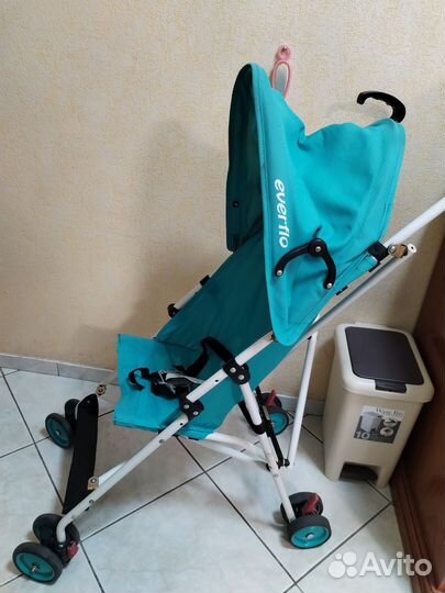 Коляска трость