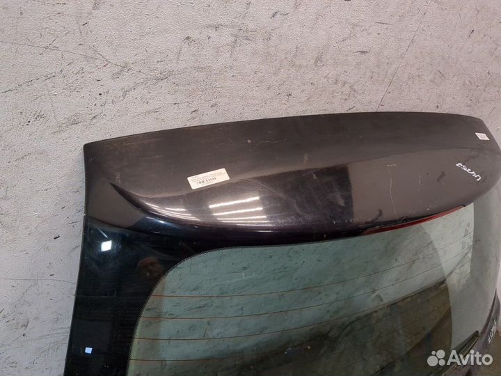 Крышка багажника Toyota Avensis 2