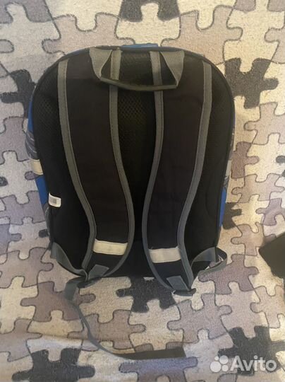 Школьный рюкзак