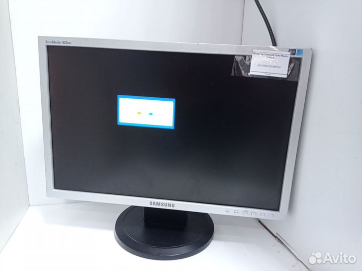 Монитор Samsung SyncMaster 923NW