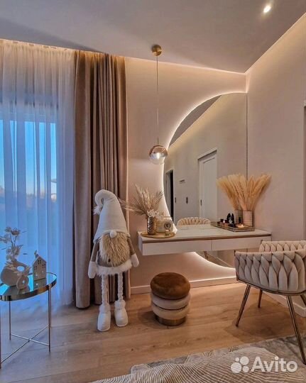 Гримерное зеркало с подсветкой