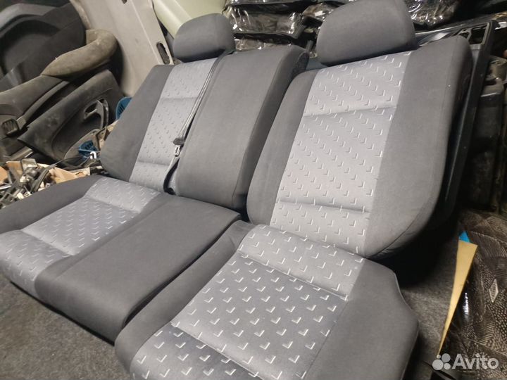 Octavia skoda tour сиденья
