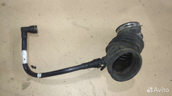 Патрубок воздушного фильтра Форд Фокус 3