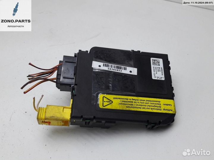 Блок управления коммутационным центром 1k0953549f на Volkswagen Touran