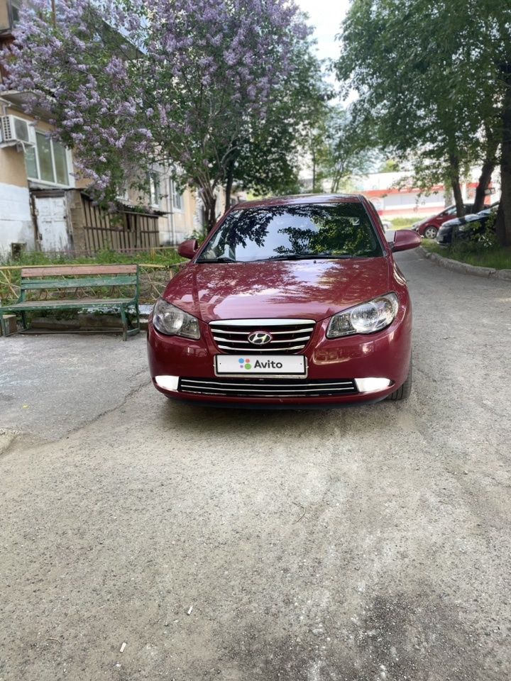 Hyundai Elantra: фото владельца