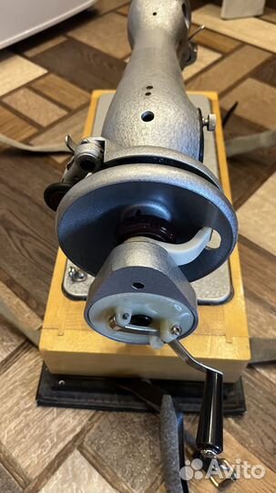 Швейная машинка подольская ручная