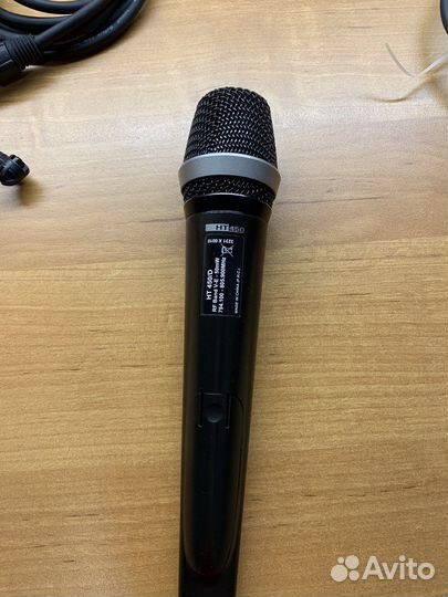 Микрофон AKG