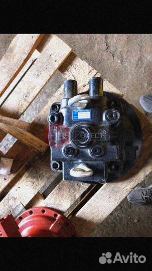 Гидромотор редуктора поворота JCB JS330XD