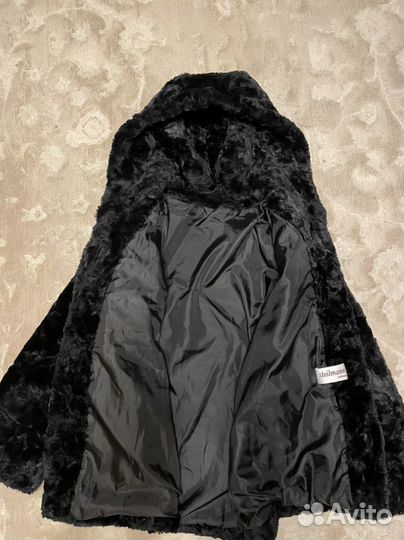 Искусственная шуба короткая с капюшоном