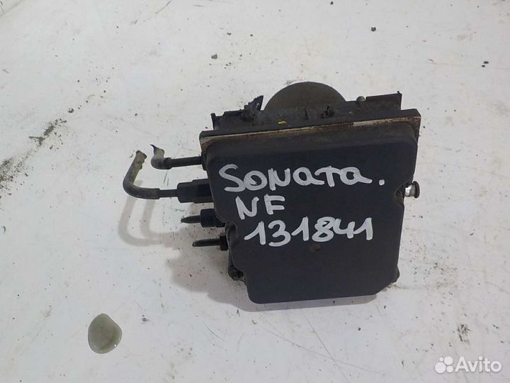Блок управления абс Hyundai sonata Nf