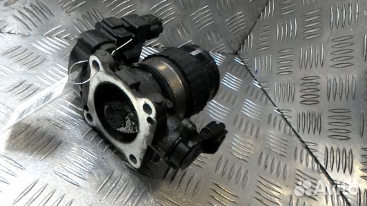 Дроссельная заслонка дизельная lexus IS 2 (XE20)