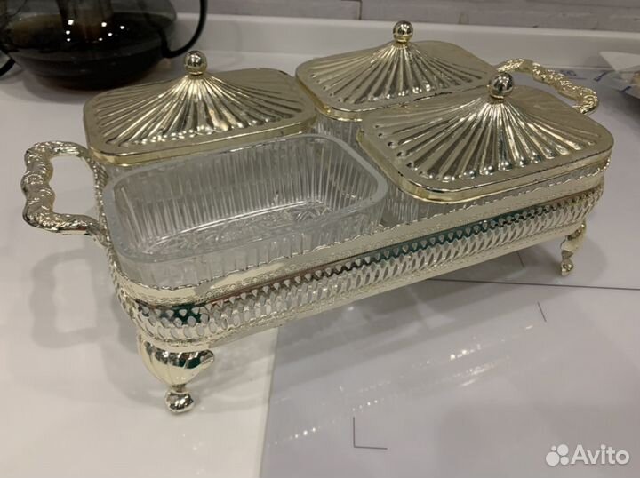 Посуда для сервировки