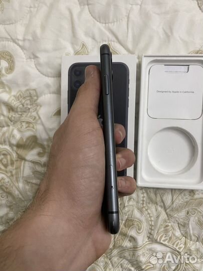 iPhone 11, 128 ГБ