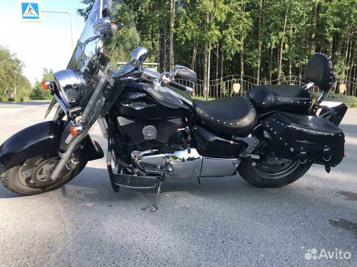 Suzuki Boulevard c90т