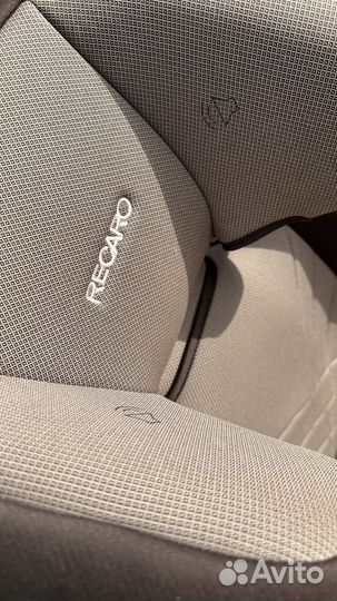 Автокресло 15-36 Recaro Monza Nova 2