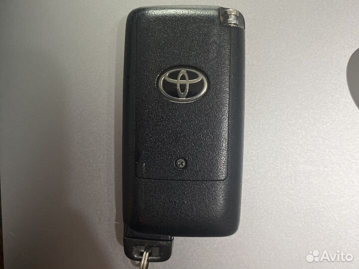 Смарт ключ toyota Harrier