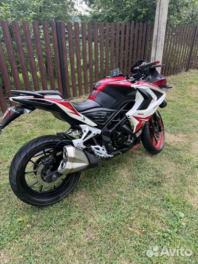 Мотоцикл Racer Shtorm