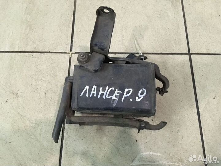 Абсорбер Mitsubishi Lancer 9