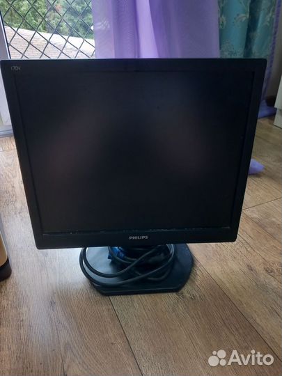 Монитор Philips