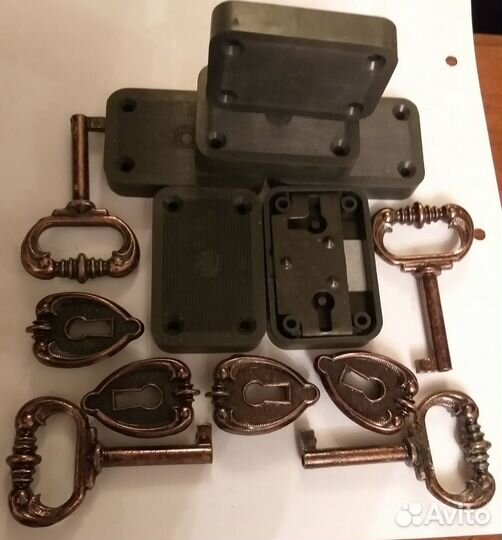 Ручки мебельн. и скобянка