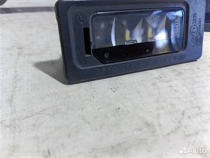 Подсветка номера Skoda Superb III 1.6 dcxa 2015