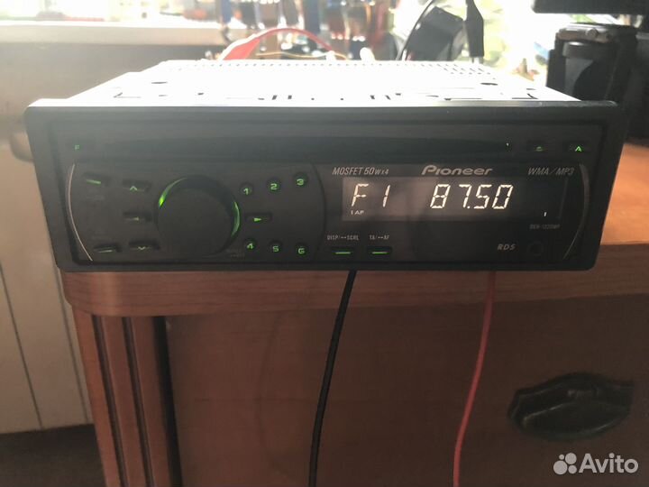 Автомобильная магнитола pioner