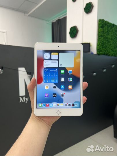iPad Mini 4 64GB Gold