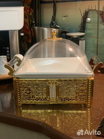 Блюдо фарфор