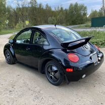 Volkswagen Beetle 2.0 AT, 2001, 200 000 км, с пробегом, цена 750 000 руб.