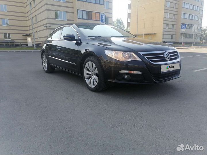 Volkswagen Passat CC, 2010