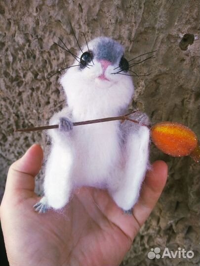 Японская белка-летяга момонга из шерсти