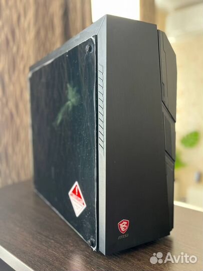 Корпус MSI MAG для пк с блоком питания 500 Вт