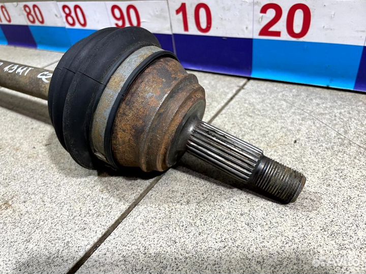 Полуось передняя левая VW Golf II